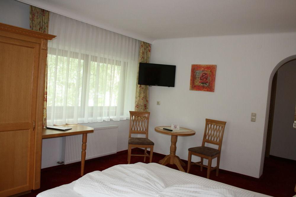 Pension Birkenhof مايرهوفن المظهر الخارجي الصورة